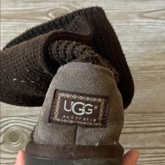 UGG Boots - Picture 5 of 7